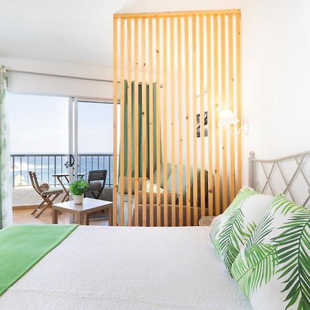 Cozy Seafront Studio With Balcony & Ocean Views San Marcos  Eksteriør billede