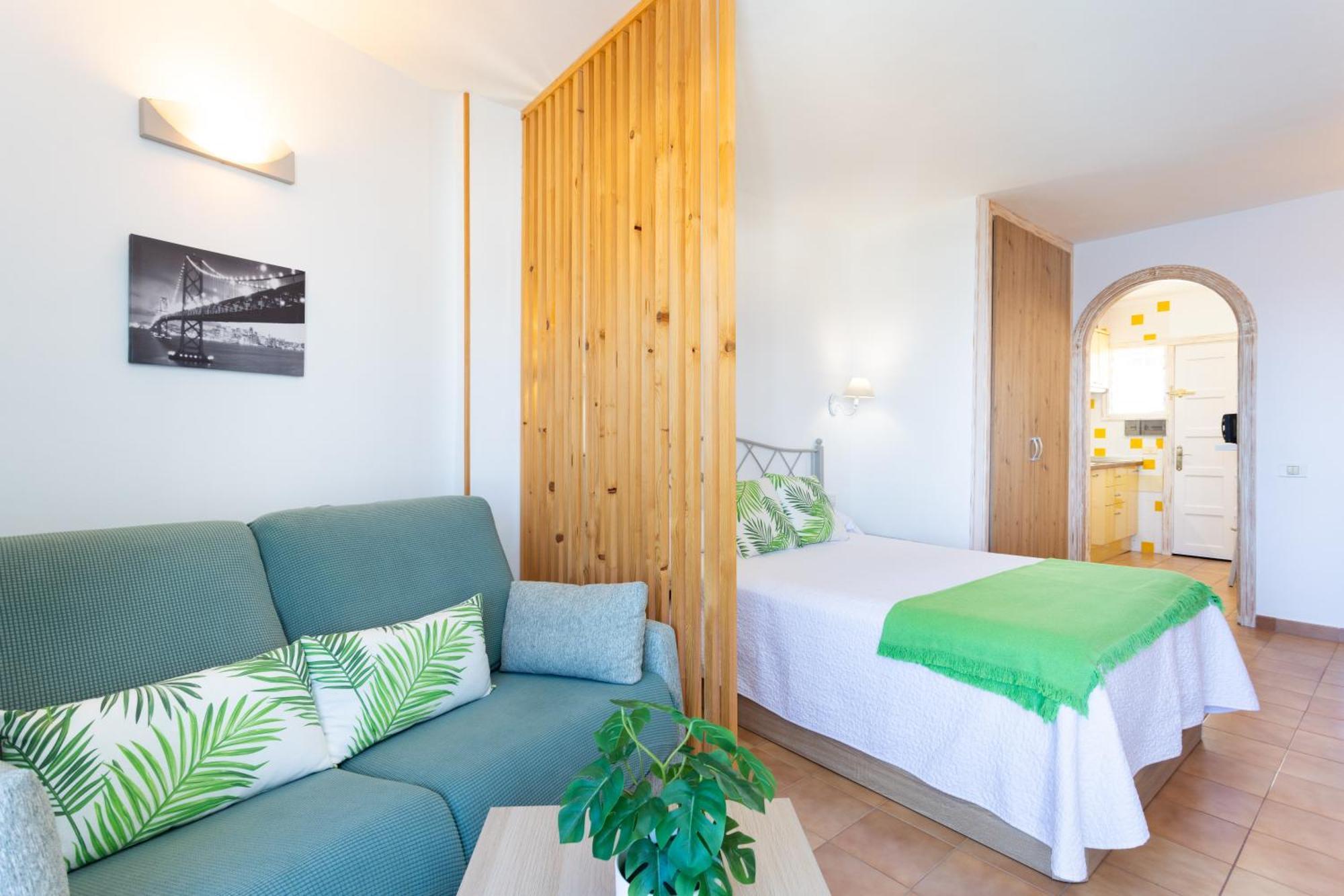 Cozy Seafront Studio With Balcony & Ocean Views San Marcos  Eksteriør billede